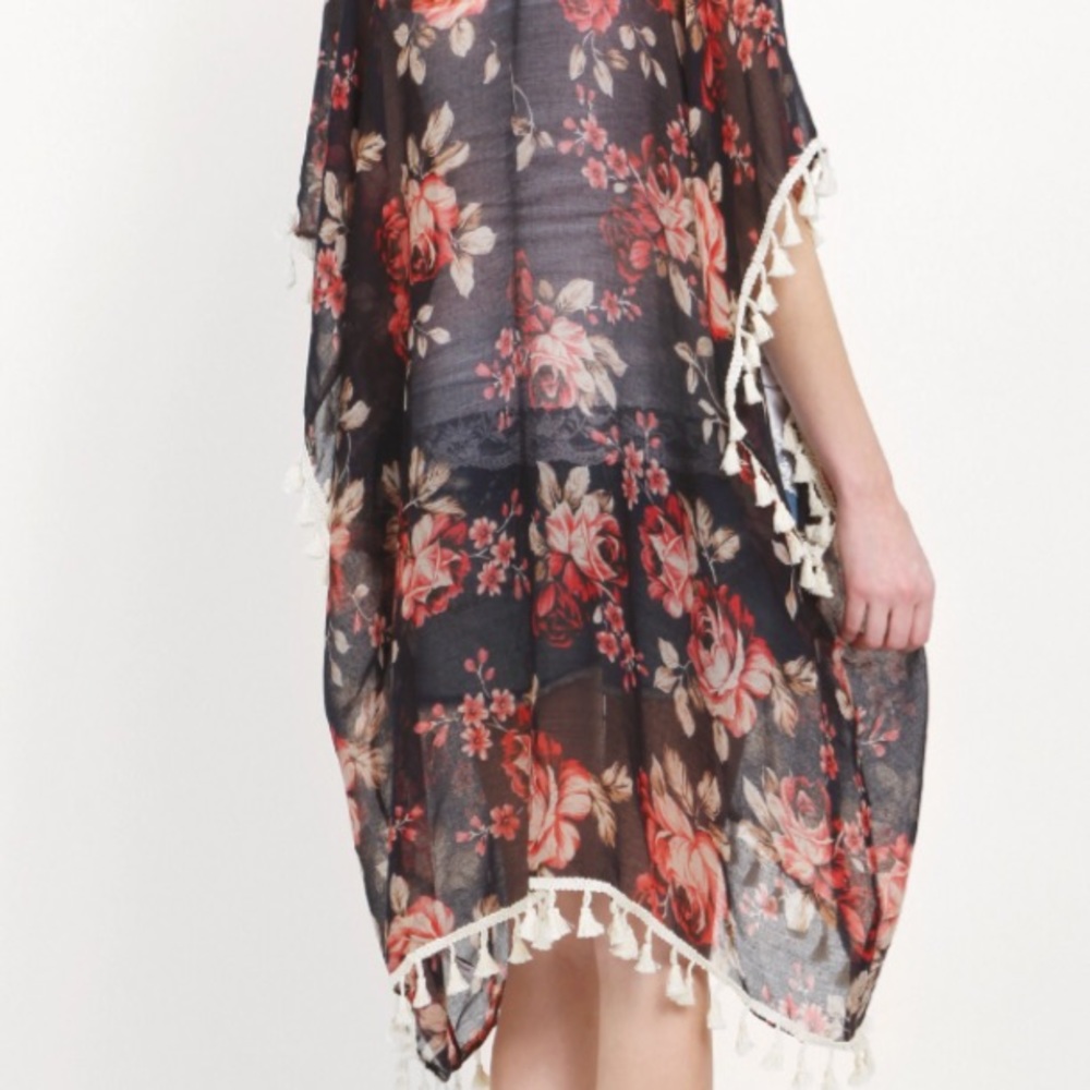 ❤️LAST NEW Navy Floral Kimono Cover Up - Picture 3 of 3